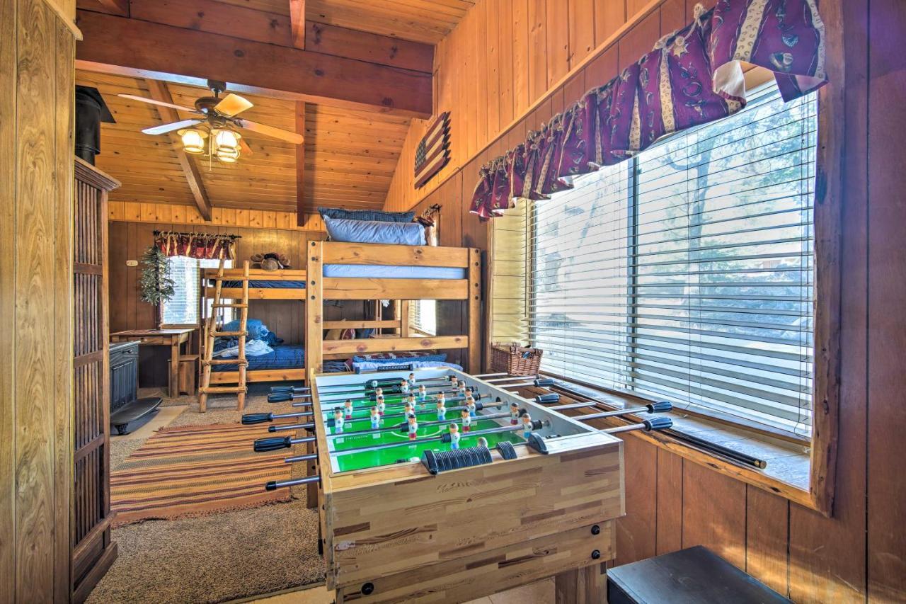 Вилла Chocolate Moose Cabin Short Walk To Slopes Биг Бэар Лейк Экстерьер фото